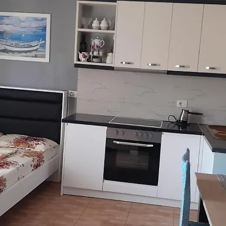 Morena Apartment *